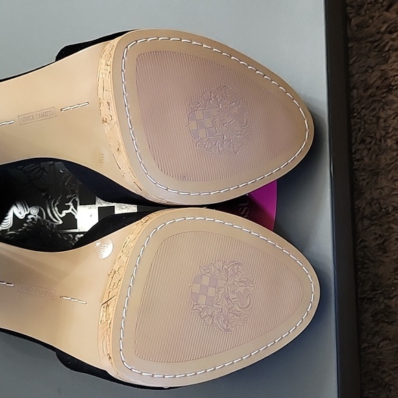 Vince Camuto Black Suede Ciestie Cork Platform Ankle Strap Peep-Toe Sand… - Picture 10 of 15